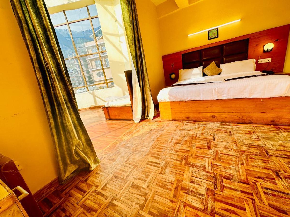 Hotel Grand Kalinga - Near Volvo Bus Stand Manali מראה חיצוני תמונה
