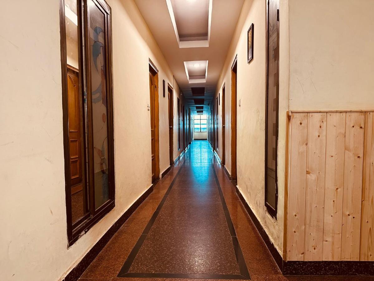 Hotel Grand Kalinga - Near Volvo Bus Stand Manali מראה חיצוני תמונה