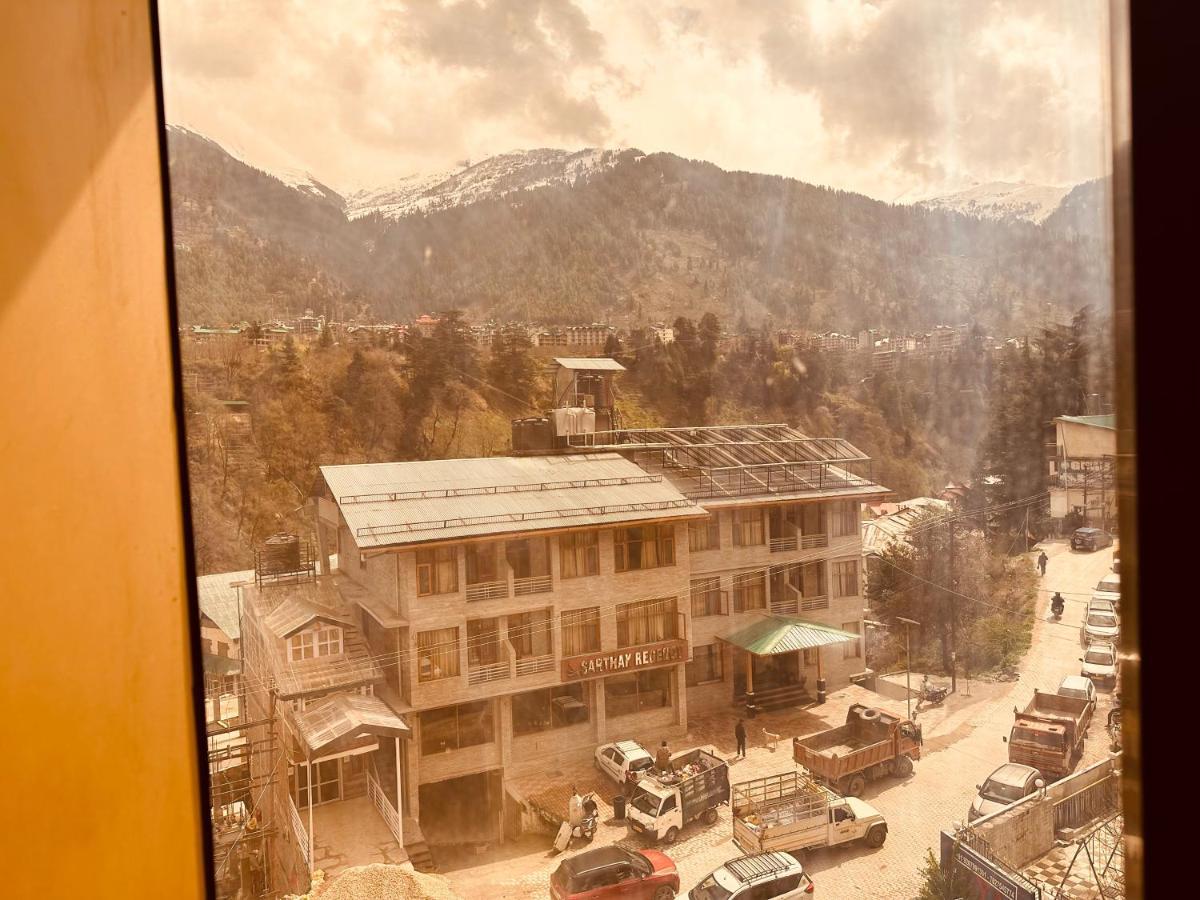 Hotel Grand Kalinga - Near Volvo Bus Stand Manali מראה חיצוני תמונה