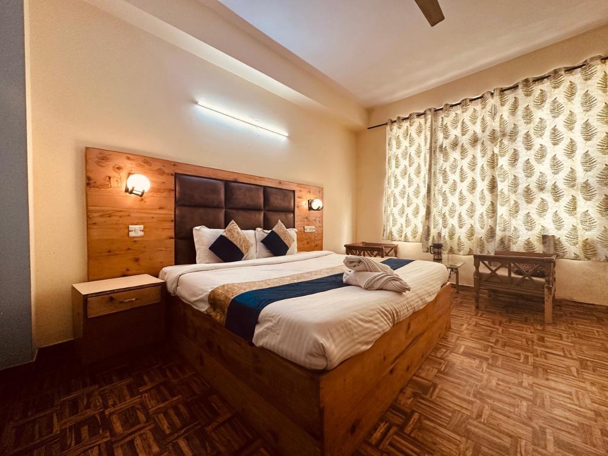 Hotel Grand Kalinga - Near Volvo Bus Stand Manali מראה חיצוני תמונה
