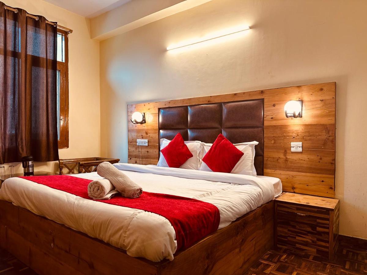 Hotel Grand Kalinga - Near Volvo Bus Stand Manali מראה חיצוני תמונה