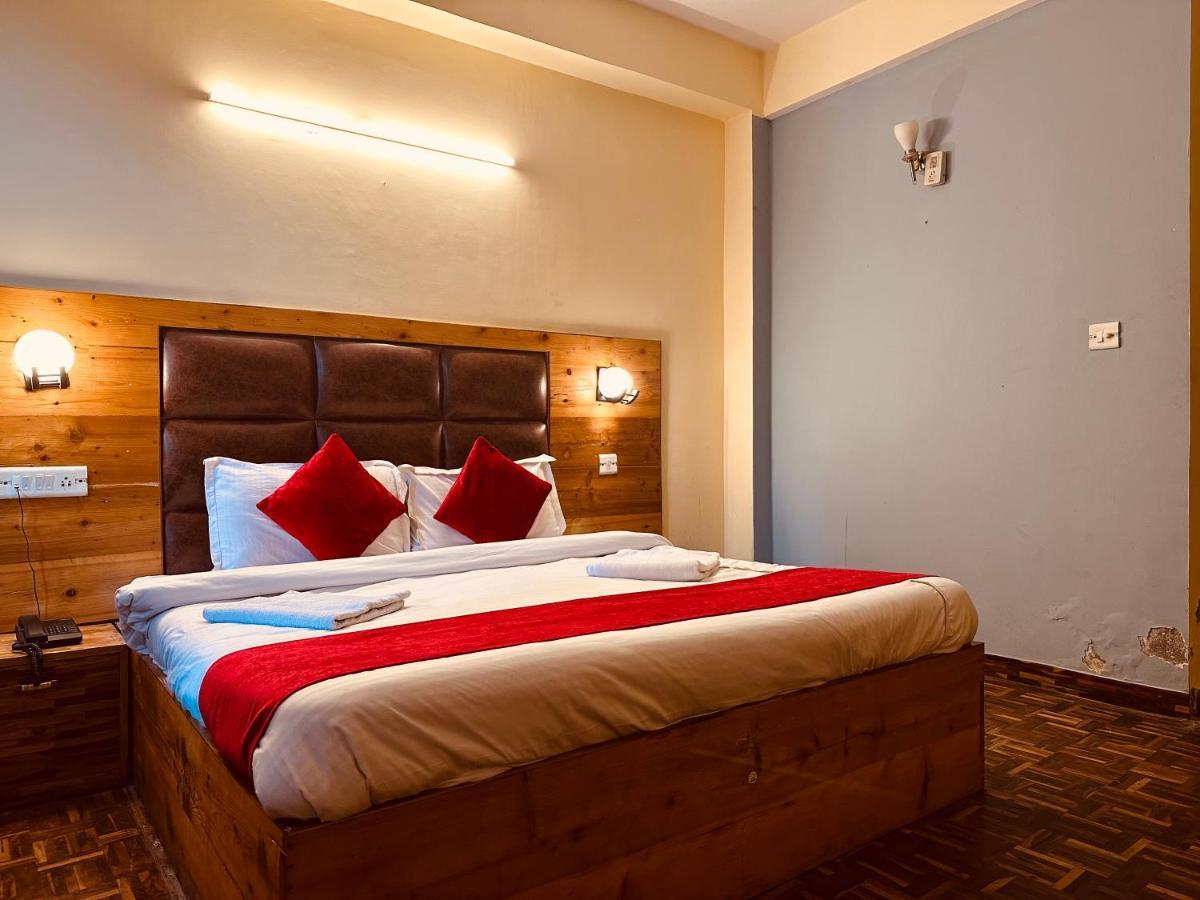Hotel Grand Kalinga - Near Volvo Bus Stand Manali מראה חיצוני תמונה