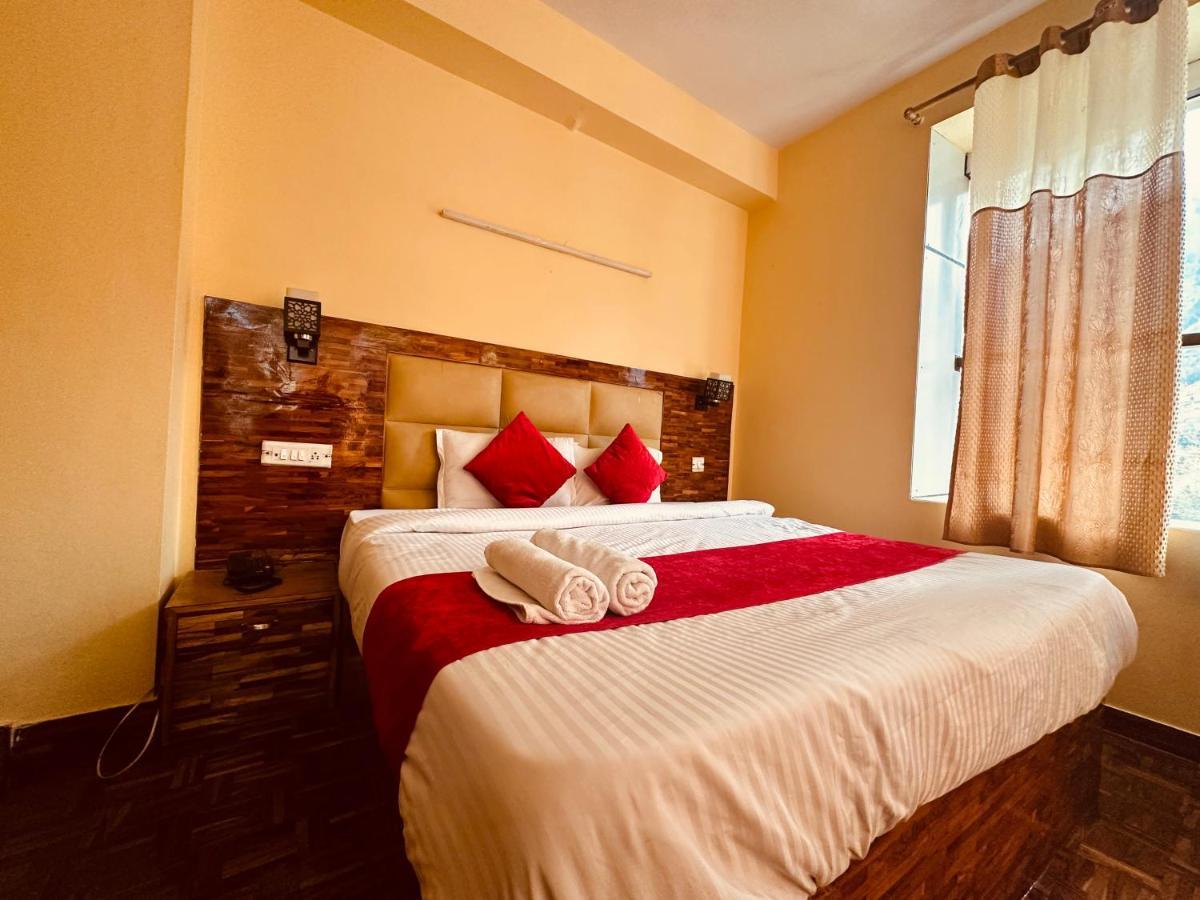Hotel Grand Kalinga - Near Volvo Bus Stand Manali מראה חיצוני תמונה