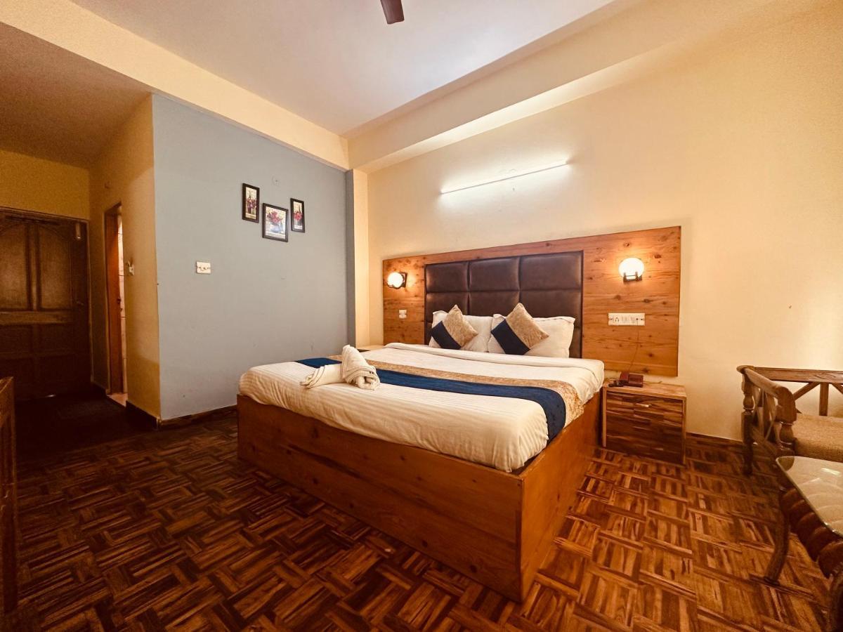Hotel Grand Kalinga - Near Volvo Bus Stand Manali מראה חיצוני תמונה